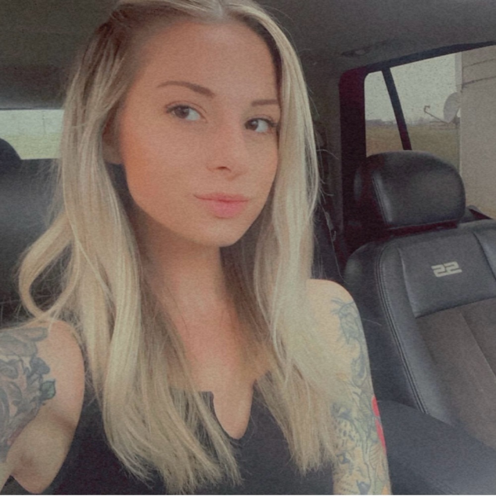 Meet your Posher, Erica